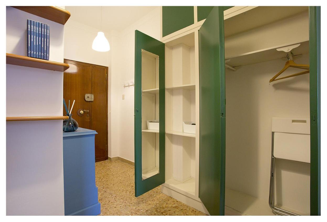 Casa Gorgone, Seafront Flat! Apartment Viareggio Exterior photo